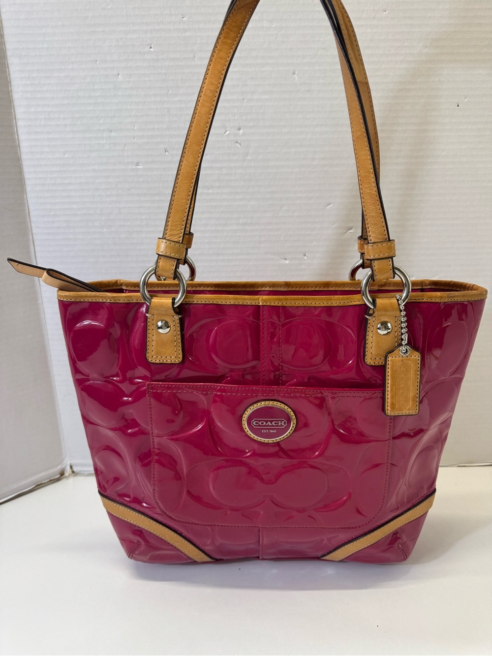 Coach Patent leather Tote Fuchsia pink Tan Trim authentic Y2K purse*scuffs